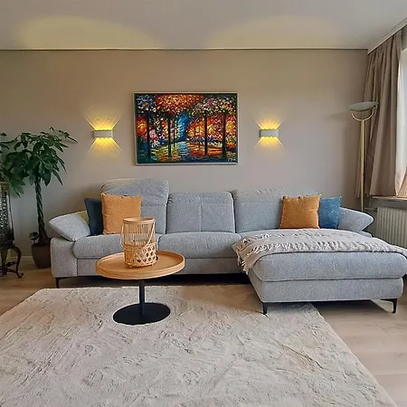 Kleine Penthouse Mit Kamin *